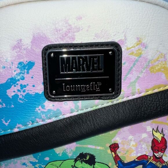 Disney‎ Marvel and Loungefly Artist Series Avengers Backpack NWT - Picture 3 of 10